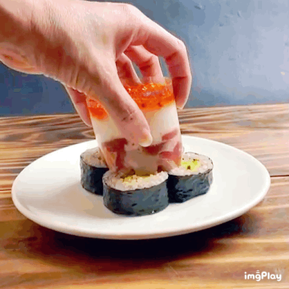 スシ酒場「スシとツマミ シチフク」が提供する料理